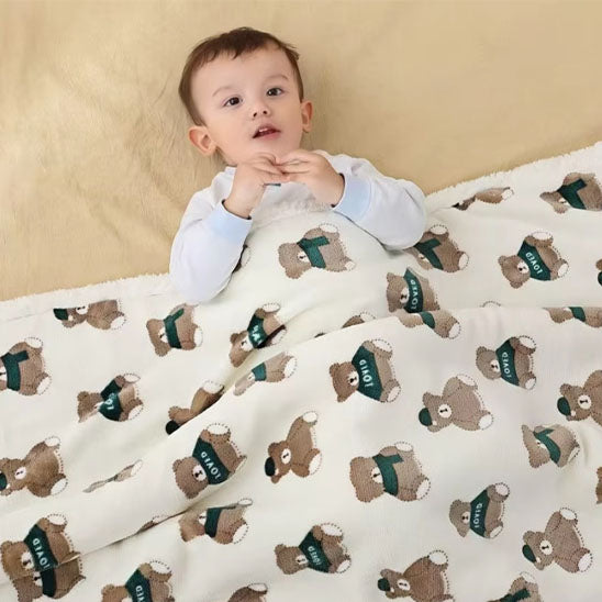 Couverture-bébé-raffinée-ours-bleu